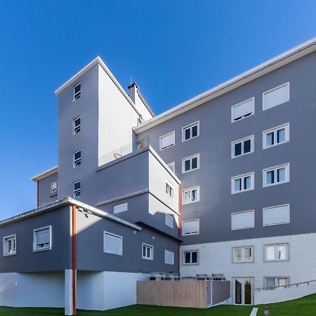 Studentville Academia Коимбра Экстерьер фото